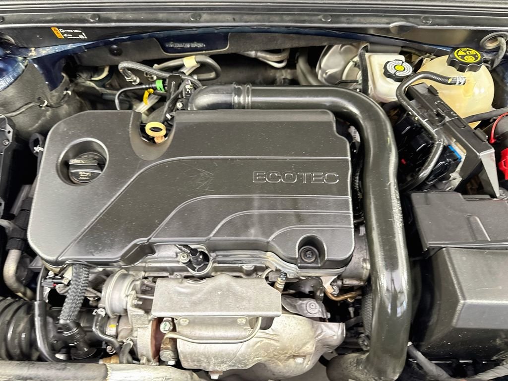 Used 2021 Northsky Blue Metallic Chevrolet LT image 38