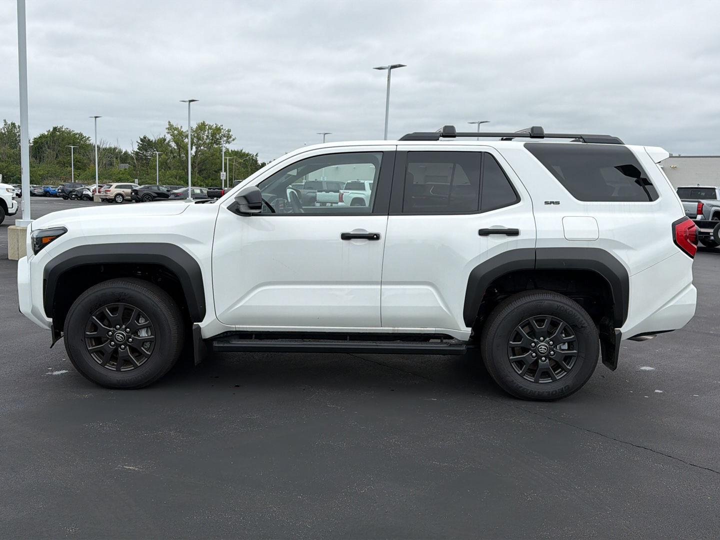 New 2026 Ice Cap Toyota SR5 image 11
