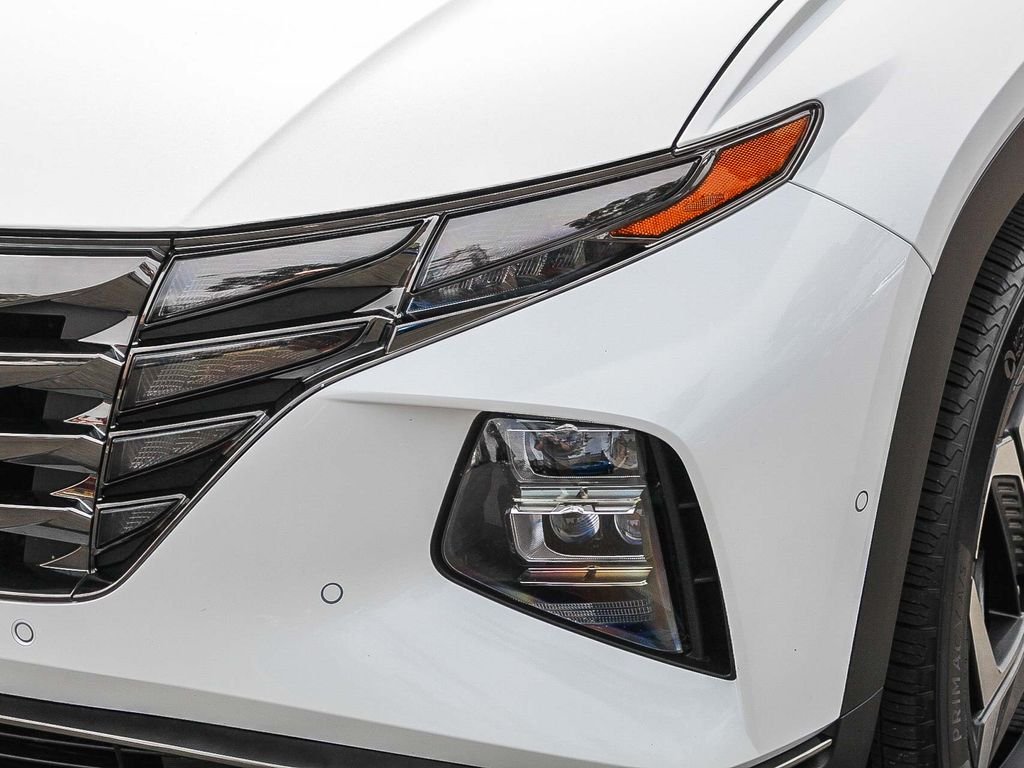 Used 2024 White Hyundai Limited image 4