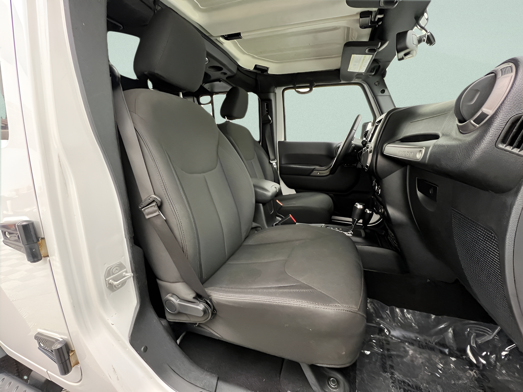 Used 2016 Bright White Clearcoat Jeep Unlimited Sport image 24