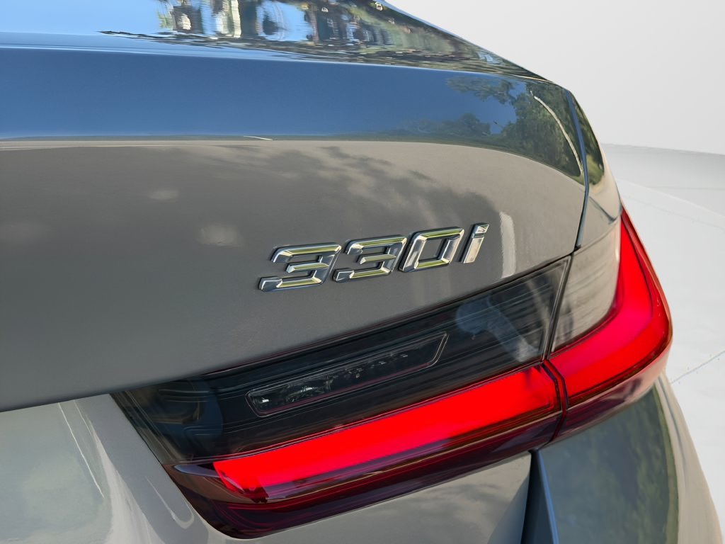 New 2026 Skyscraper Grey Metallic BMW 330i image 30