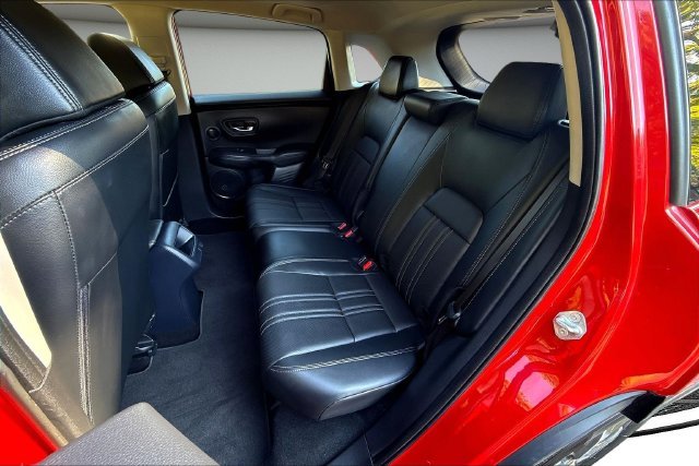Used 2023  Honda EX-L image 23
