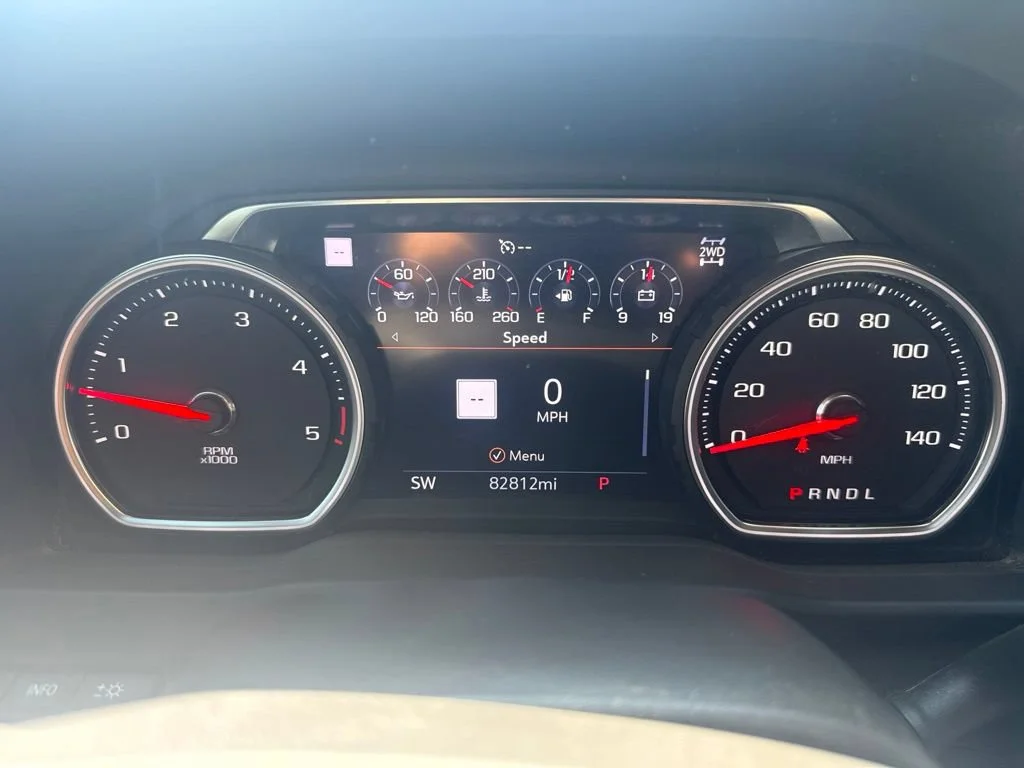Used 2022 RED HOT Chevrolet LTZ image 25
