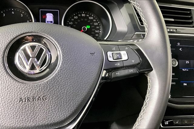 Used 2021 White Volkswagen 2.0T SE image 11