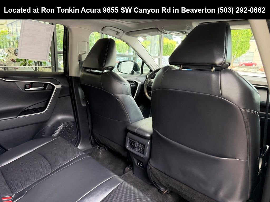 Used 2019 Midnight Black Metallic Toyota Limited image 32