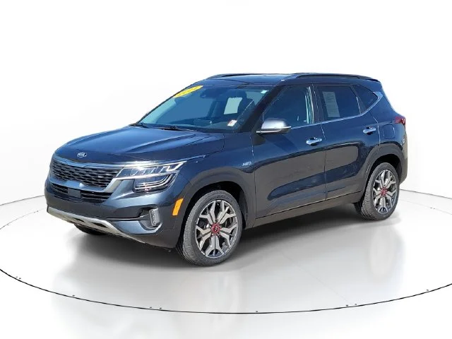 Used 2021 Gray Kia SX image 3