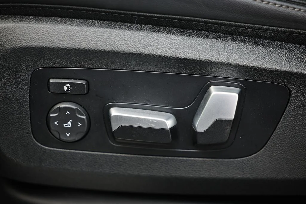Used 2024 Skyscraper Gray Metallic BMW xDrive50e image 23