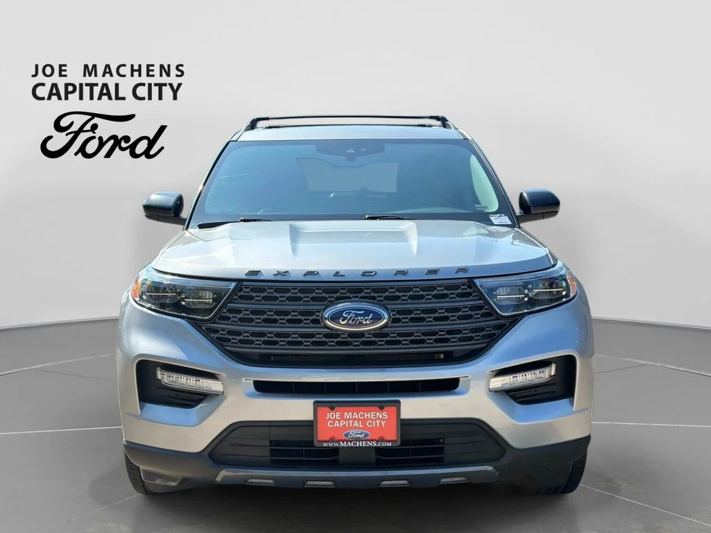 Used 2023 Silver Ford XLT image 44