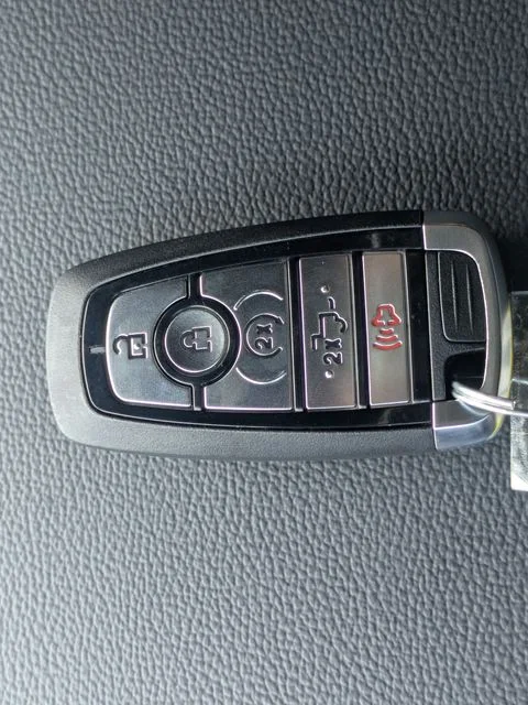 New 2026 Agate Black Metallic Ford Lariat® image 29