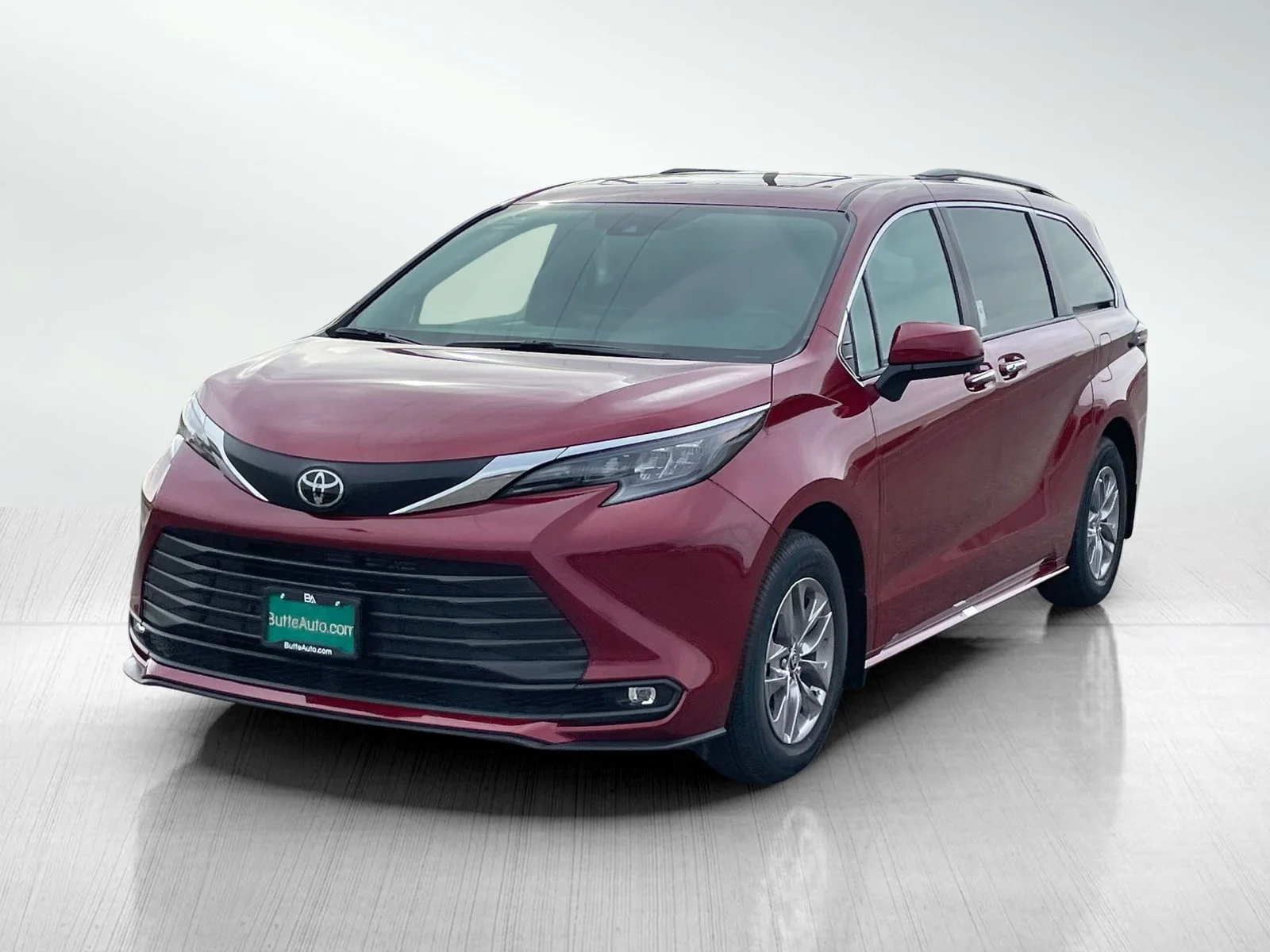 New 2026 Ruby Flare Pearl Toyota XLE image 7