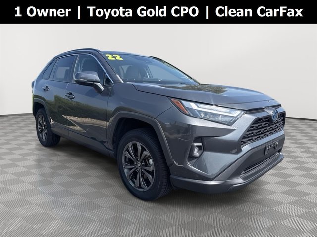 2022 Toyota Rav4 XLE Premium
