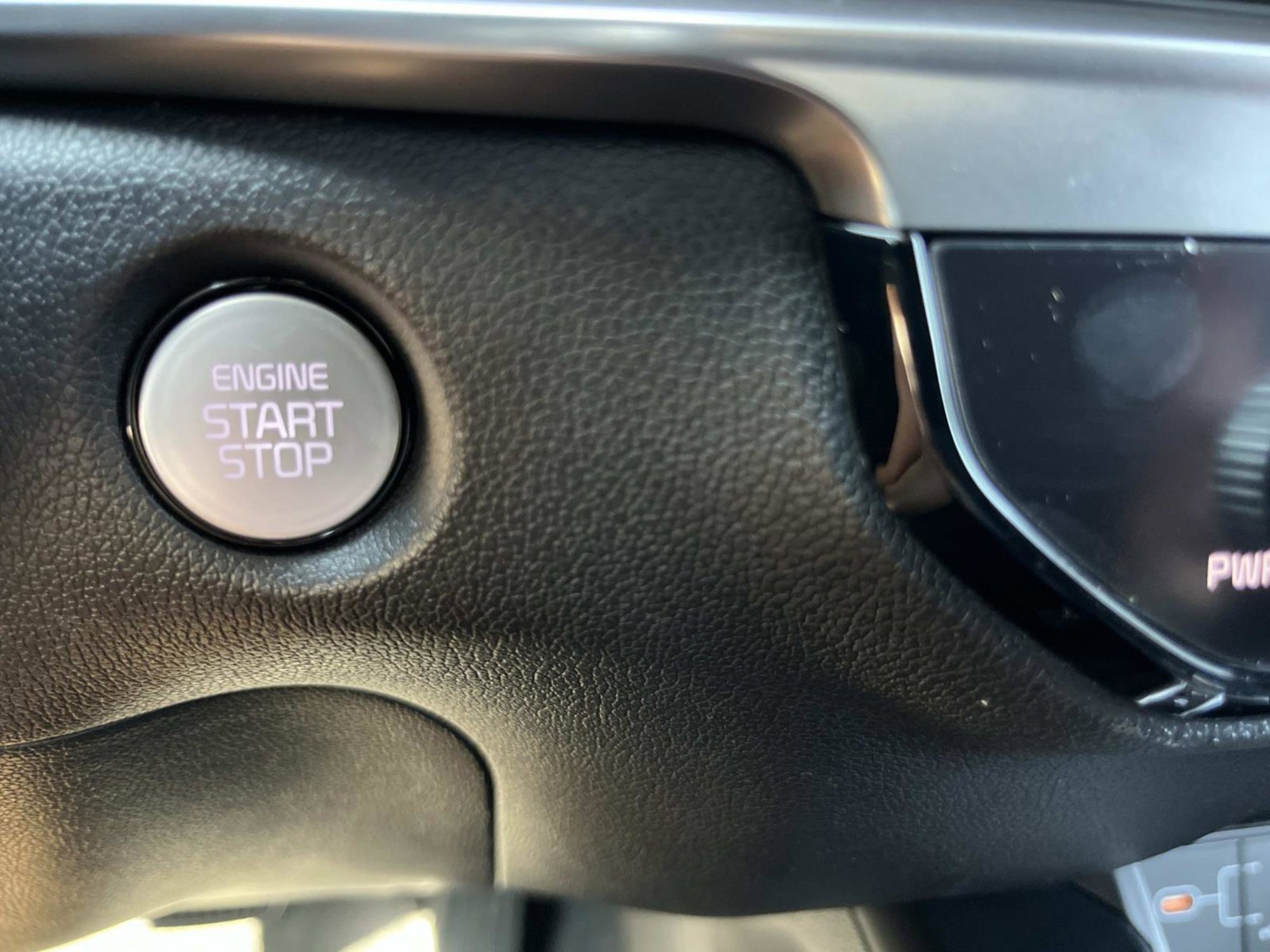 New 2026 Glacial White Pearl Kia S image 33