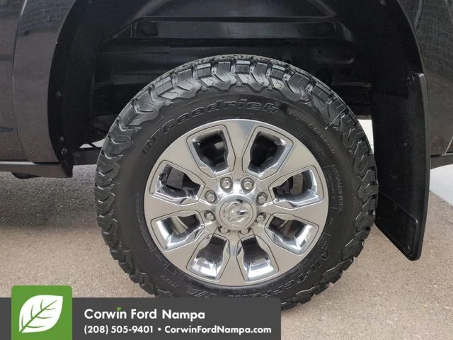 Used 2022 Black Ram Limited image 32