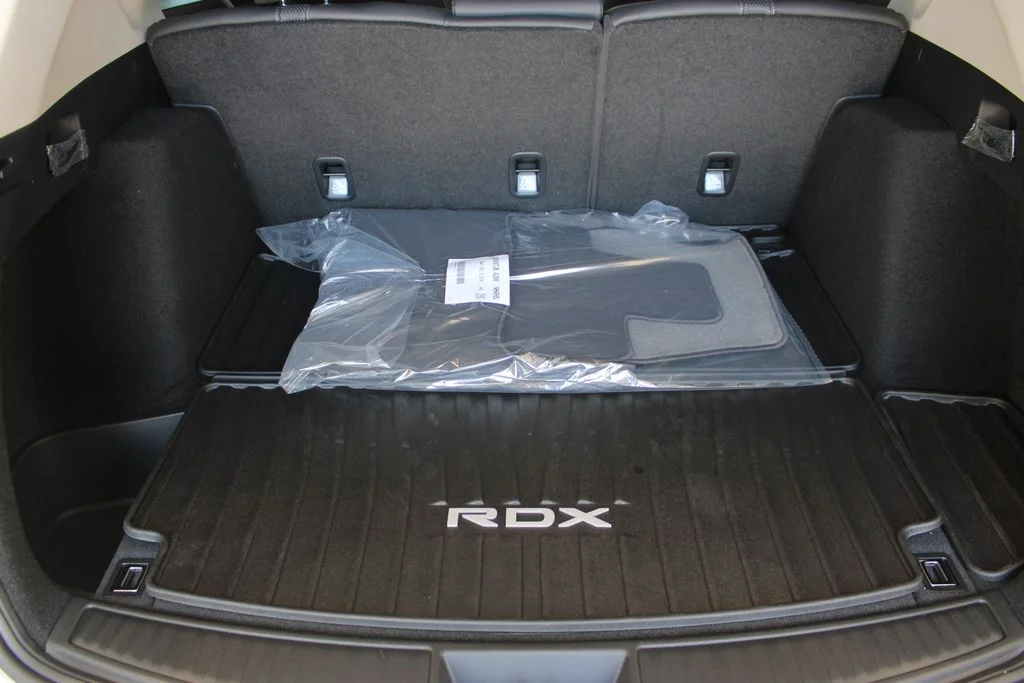 New 2026 Platinum White Pearl Acura Technology Package image 14