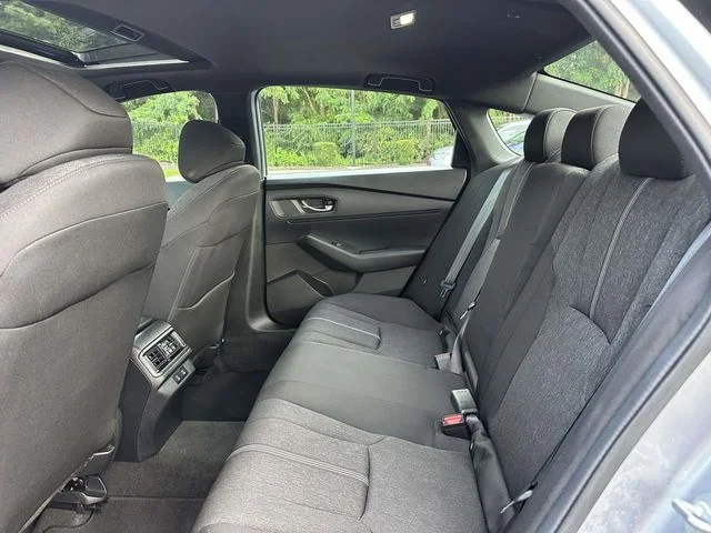 Certified Used 2025 Solar Silver Metallic Honda Sport image 11