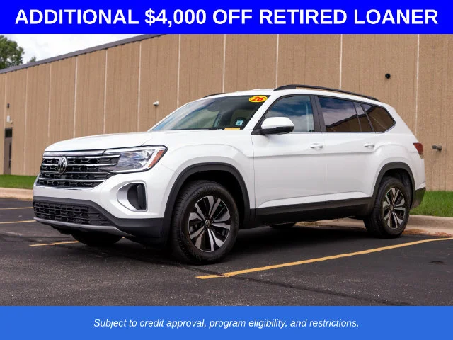 New 2026 White/off-white Volkswagen SE image 6