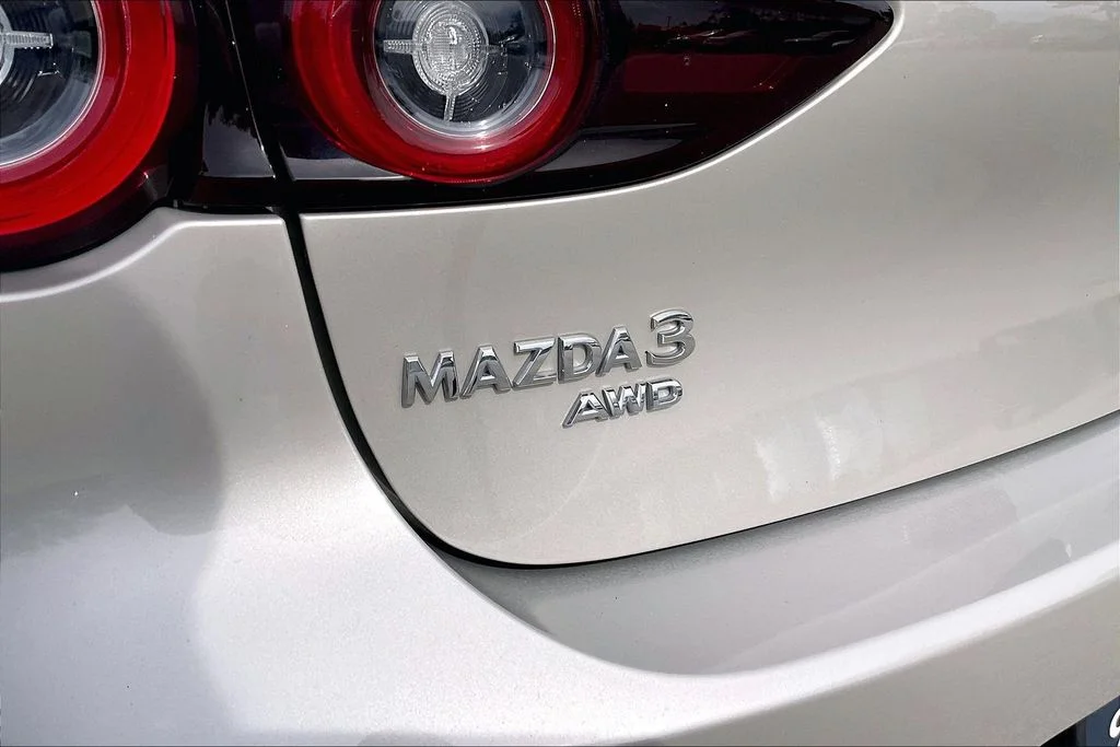 Used 2023 Silver Mazda 2.5 S Premium Package image 32