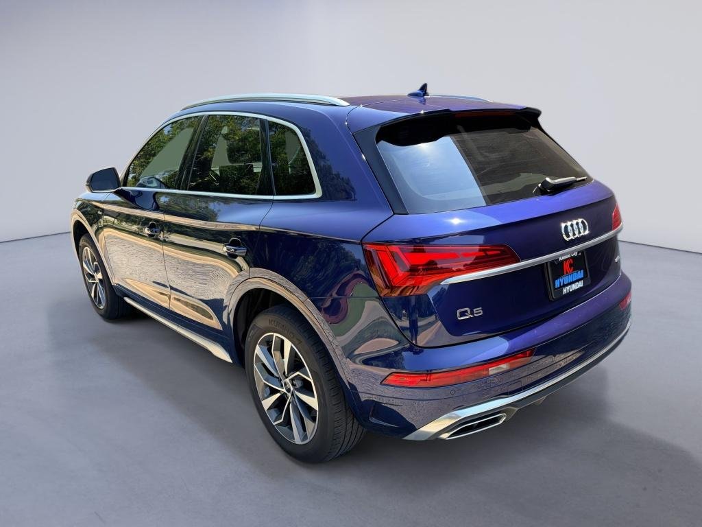 Used 2023 Navarra Blue Metallic Audi S line Premium Plus image 3