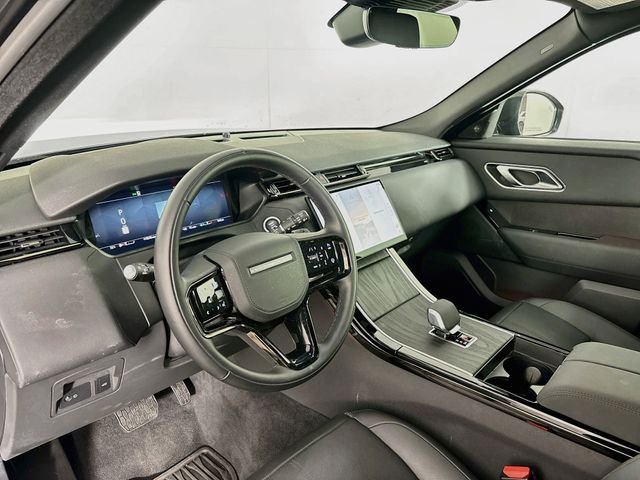 Certified Used 2026 Santorini Black Land Rover S image 9