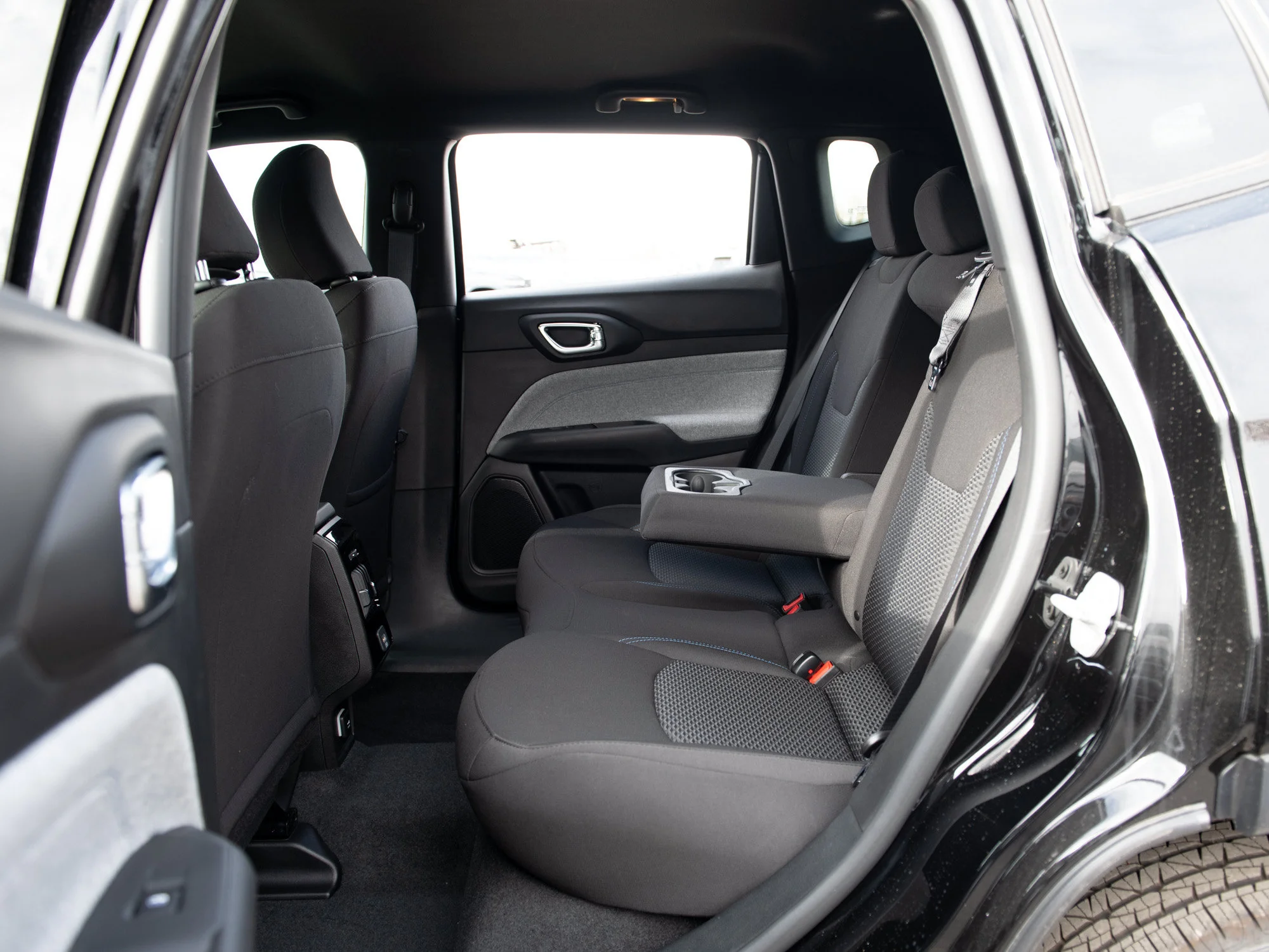 New 2026 Black Jeep Sport* 4x4, 2.0L Turbo, Heated Seats image 18