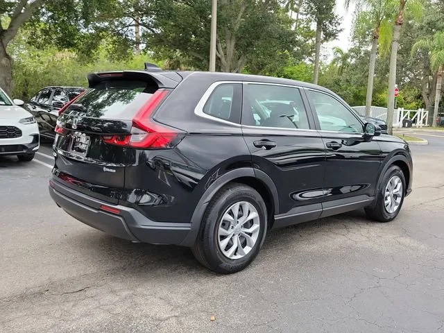 2023 Honda CR-V LX - Photo 6
