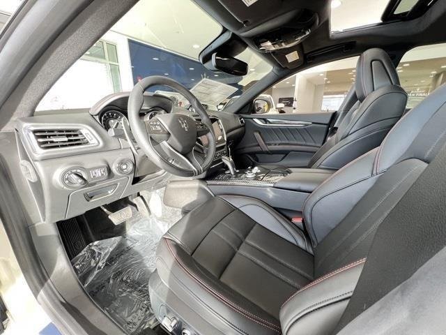 2024 MASERATI GHIBLI - Image 16