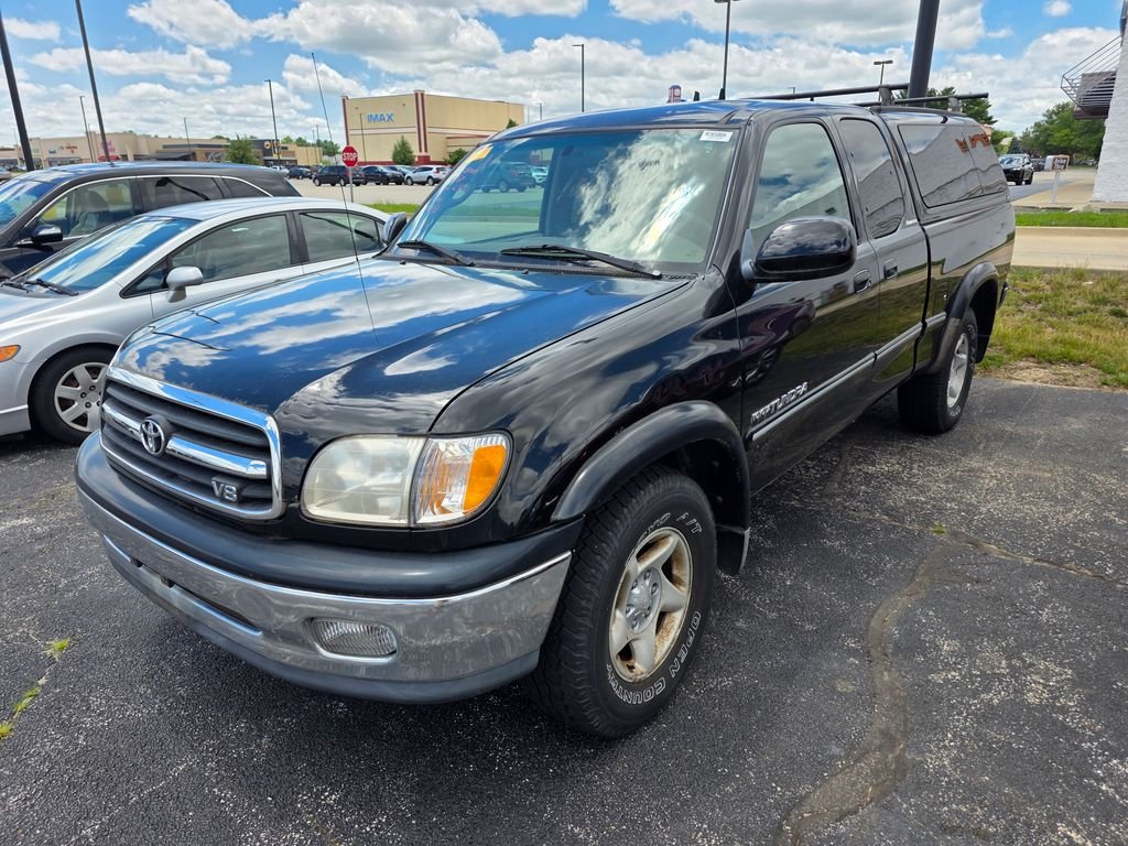 Used 2000 Black Toyota Limited image 3