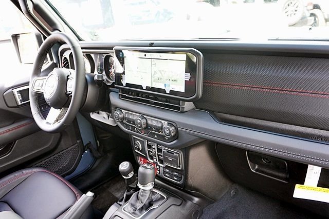 New 2026 Anvil Clear-Coat Exterior Paint Jeep Rubicon image 14