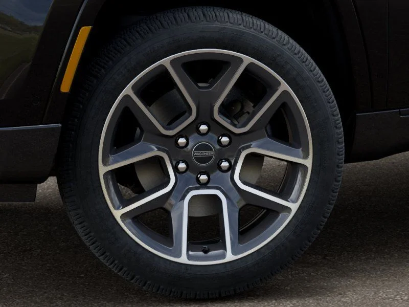 New 2025 Diamond Black Crystal Pearl-Coat Exterior Paint Jeep Series III image 9