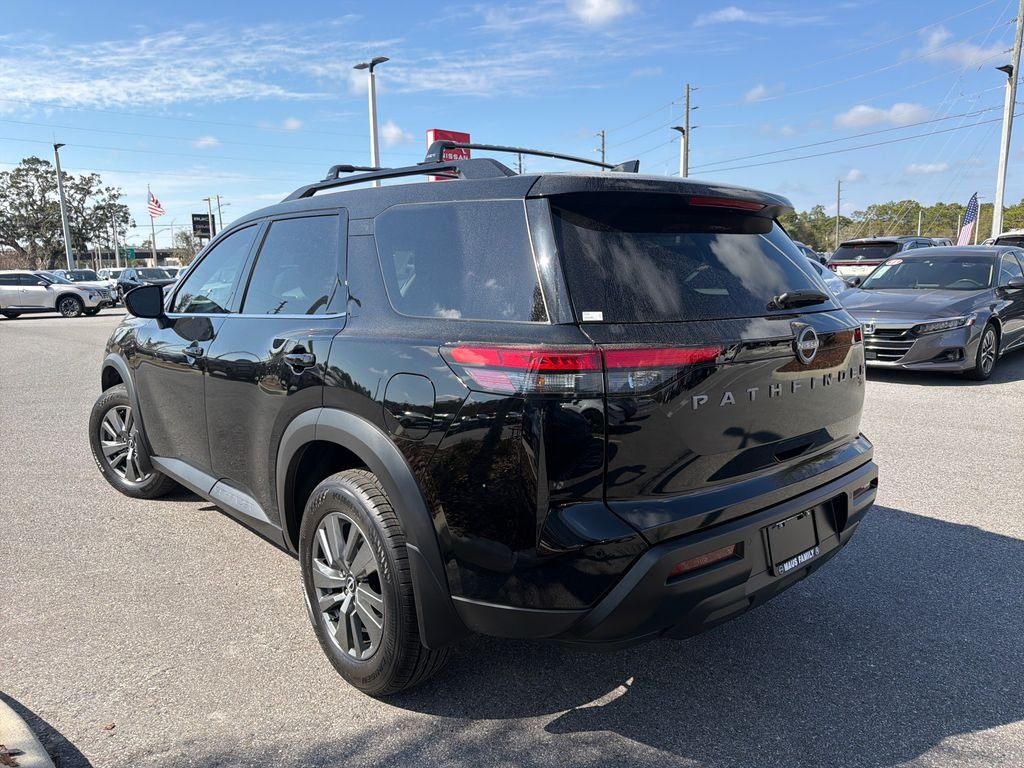 New 2026 Nissan Pathfinder SV 4D Sport Utility