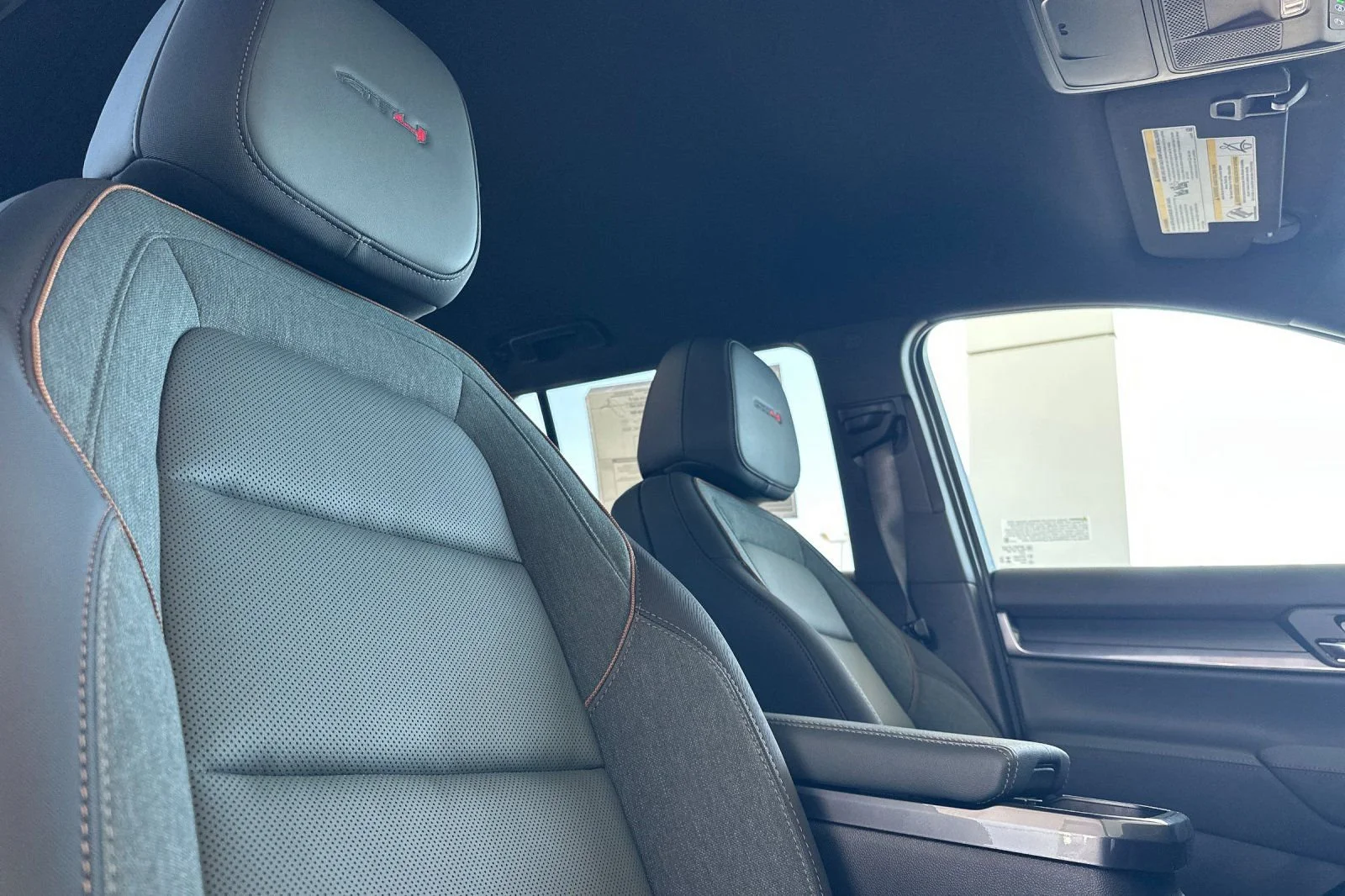 2026 GMC Terrain AT4 - Photo 16