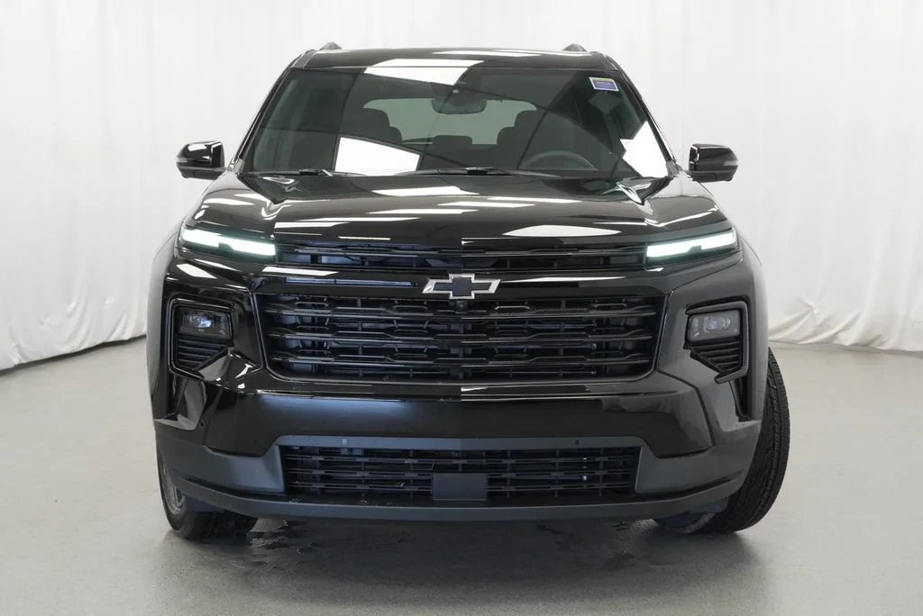 New 2027 Mosaic Black Metallic Chevrolet LT image 35