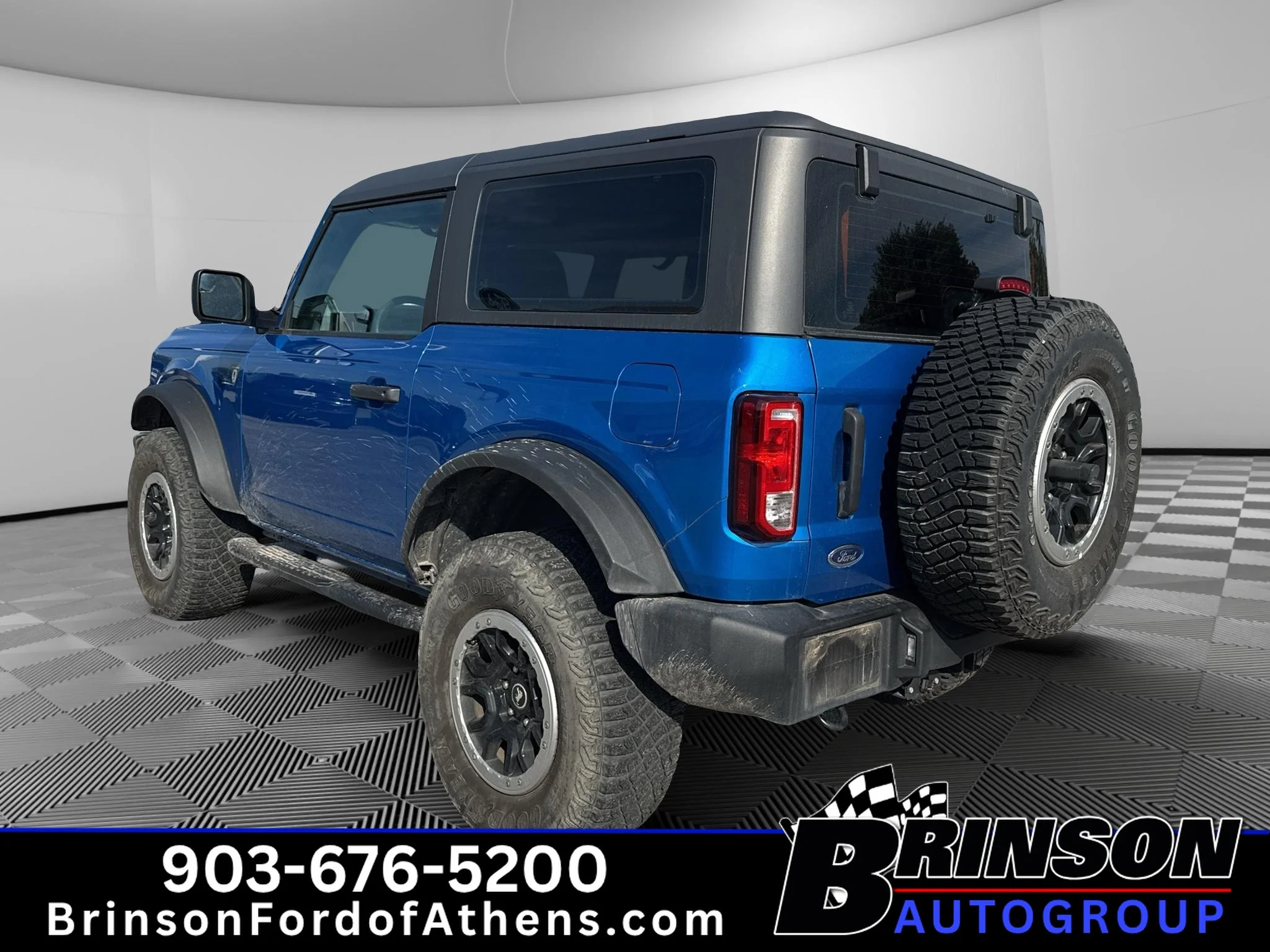 Certified Used 2022 Velocity Blue Metallic Ford  image 7