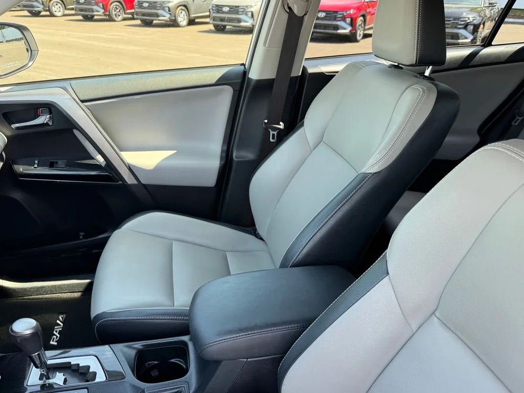 Used 2016 Silver Toyota Limited image 7