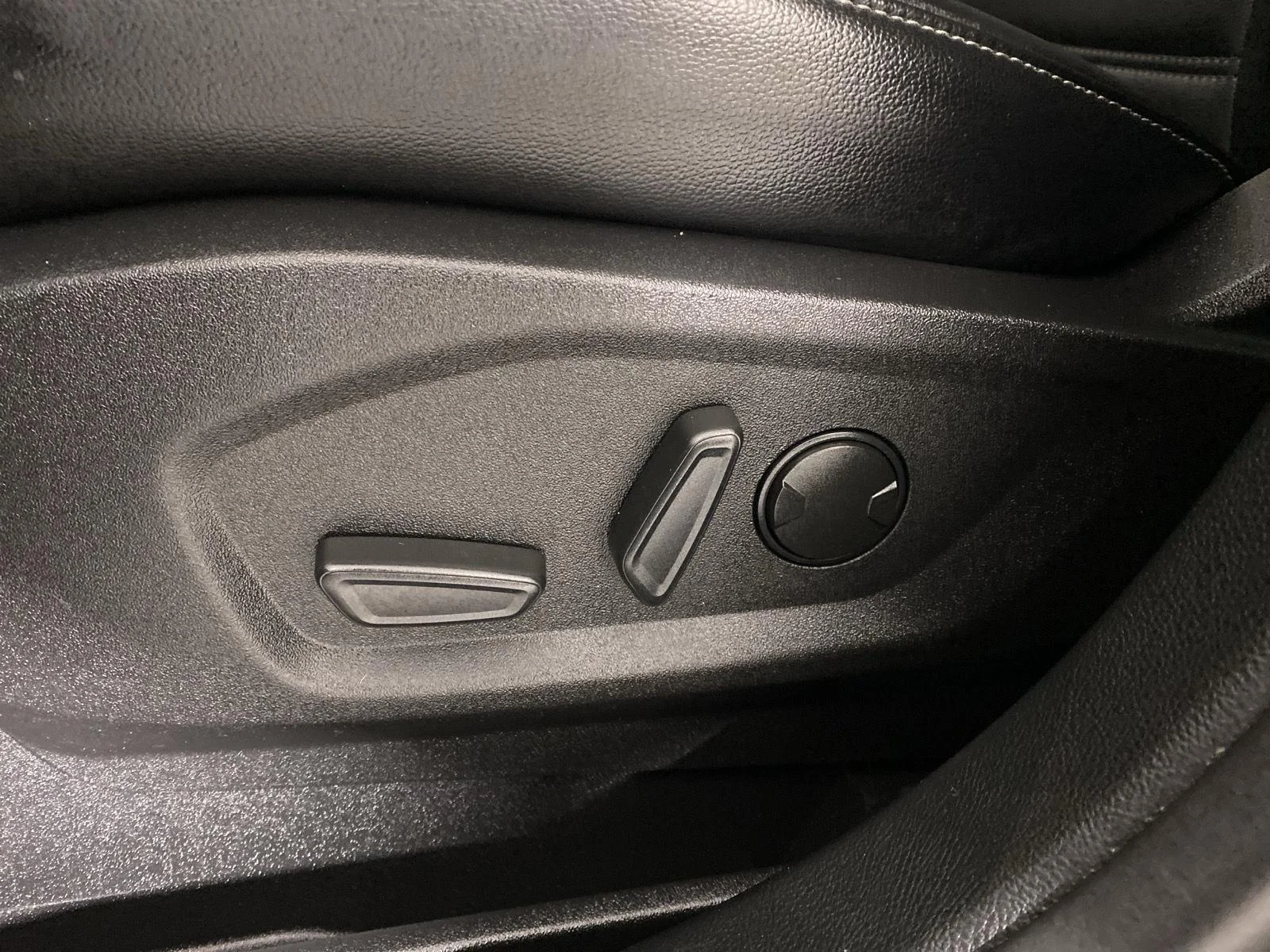 Used 2024 Agate Black Ford SEL image 11