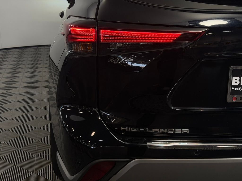 2024 Toyota Highlander Platinum - Photo 11