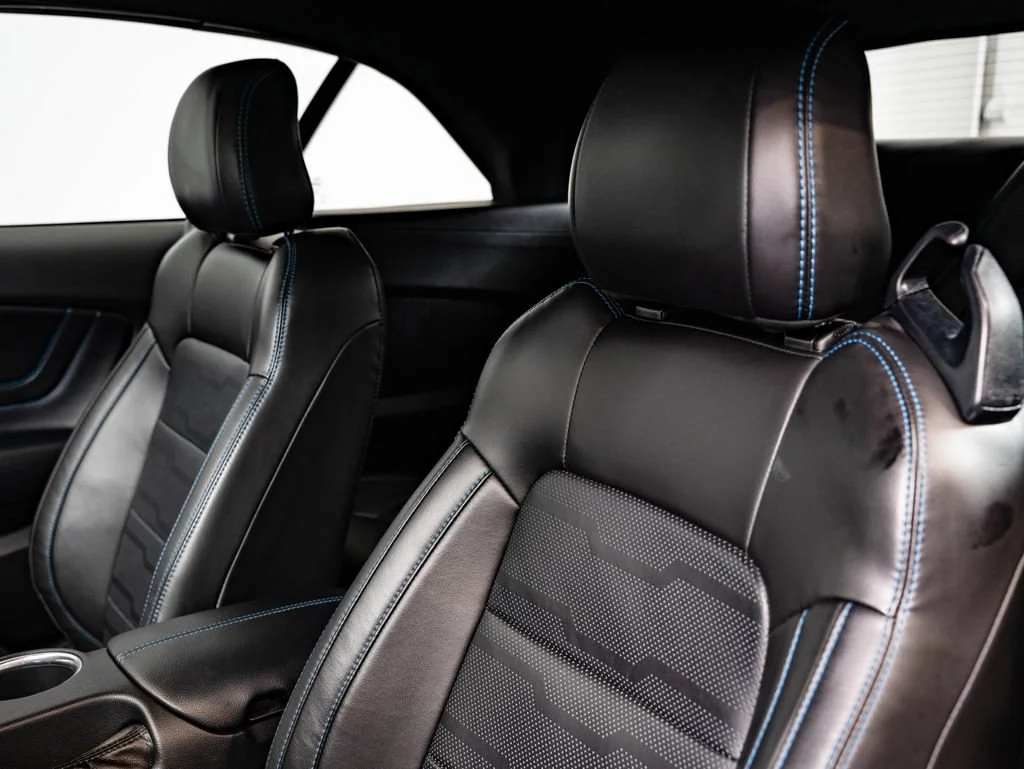 Used 2021 Velocity Blue Metallic Ford GT Premium image 30