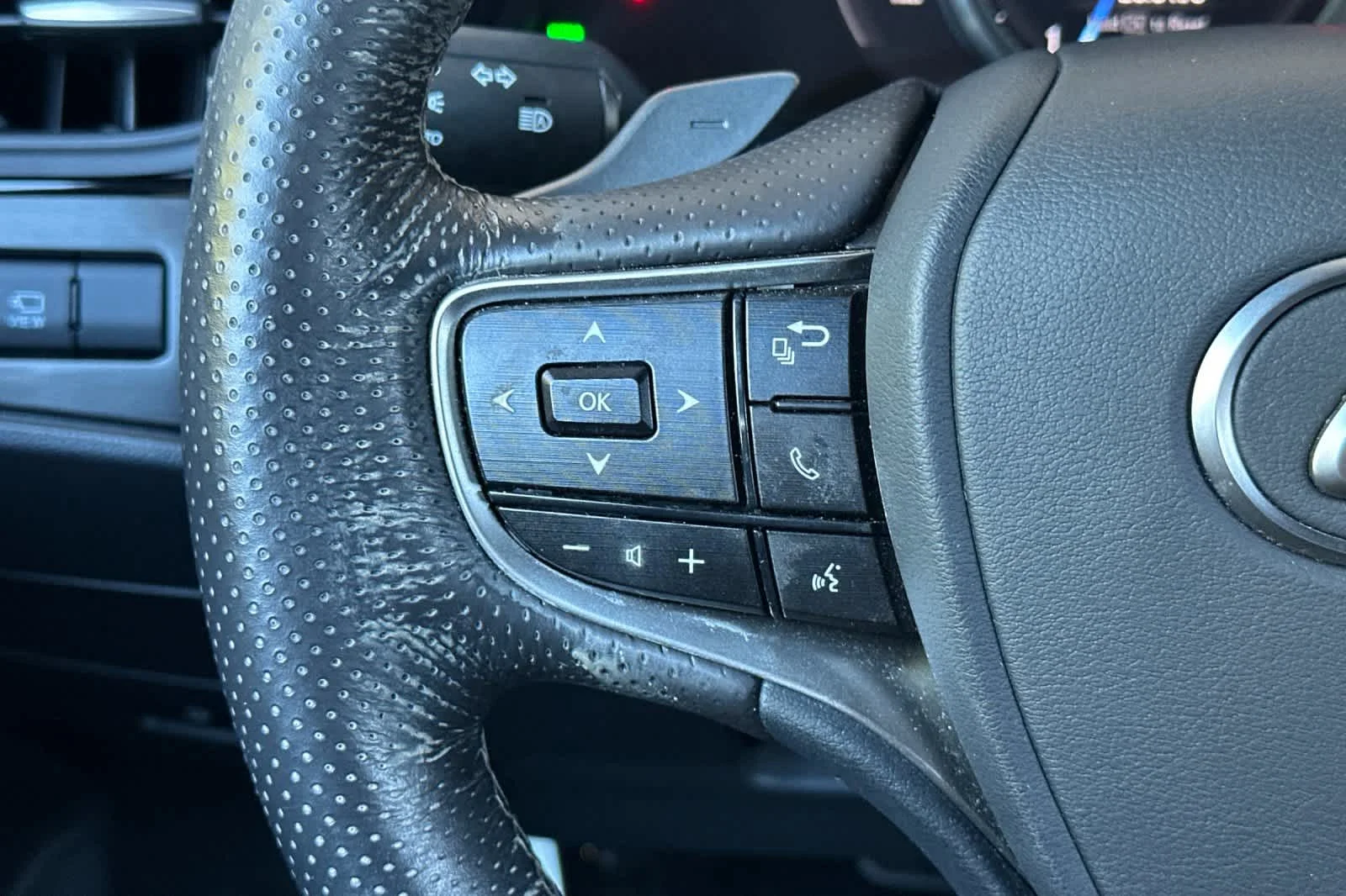 Certified Used 2023 CAVIAR Lexus F SPORT Handling image 26