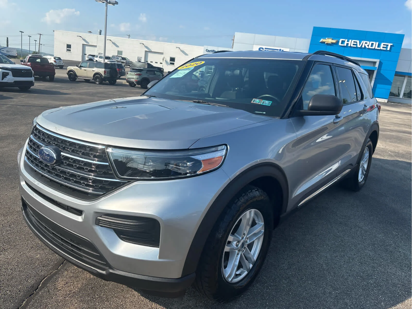 2020 Ford Explorer XLT 4WD's photo