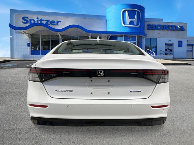 New 2026 Platinum White Pearl Honda EX-L image 4