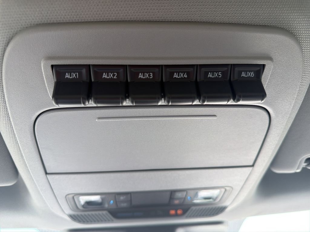 New 2026 Carbonized Gray Metallic Ford F-250® XL image 30