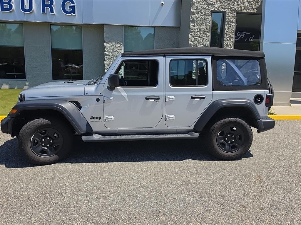 Used 2024 Silver Zynith Clearcoat Jeep Sport S image 1