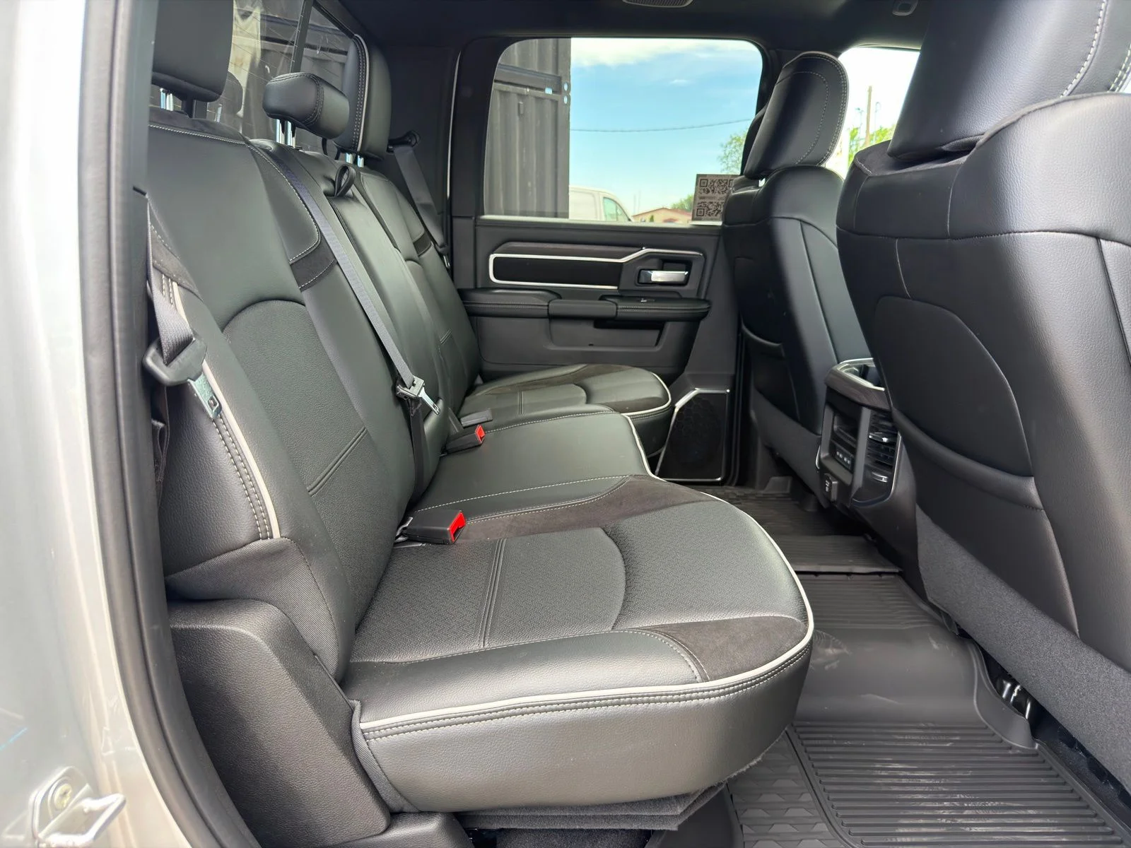 New 2026 Silver-Zynith Exterior Paint RAM Laramie image 35