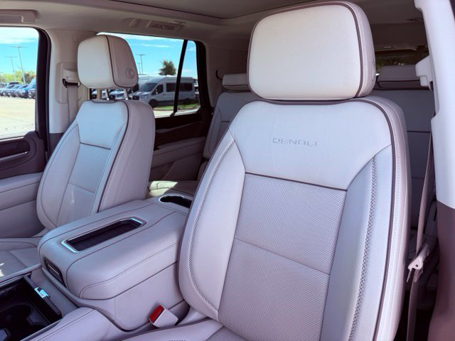 Used 2024 White GMC Denali image 14