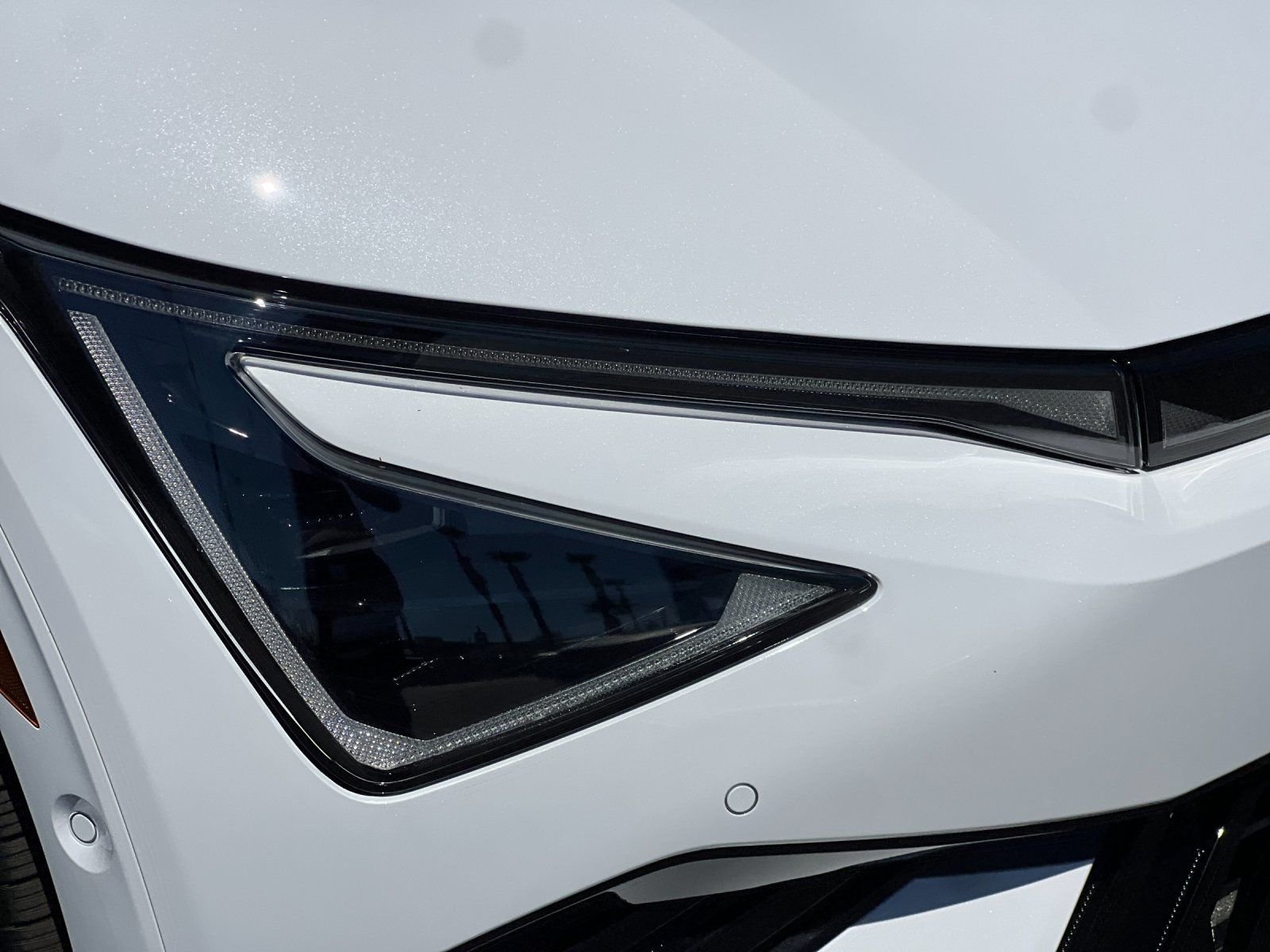 New 2026 Glacial White Pearl / Black Ro Kia GT-Line AWD image 31