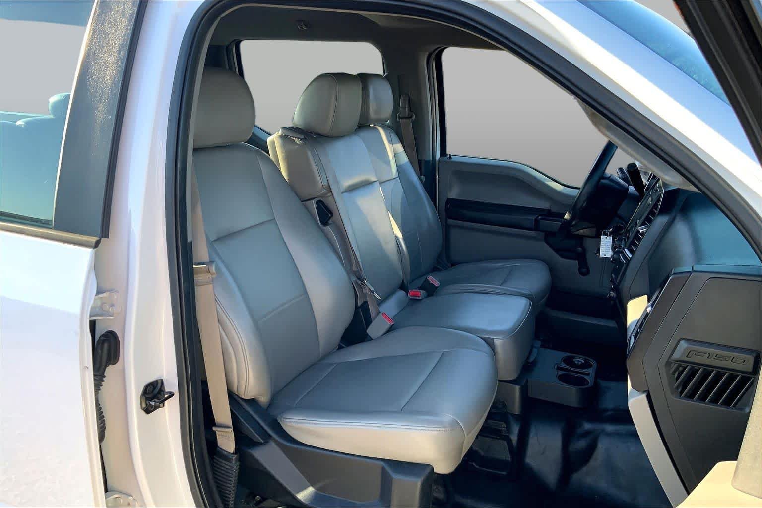 Used 2017 Oxford White Ford XL image 9