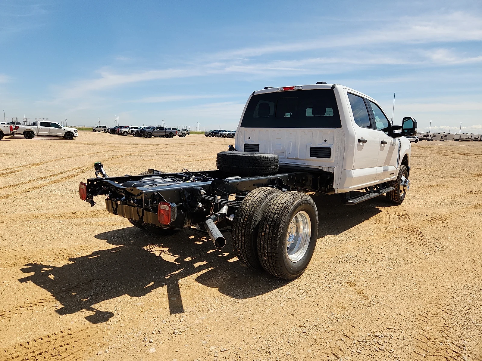 New 2026 Oxford White Ford F-350® XL image 7