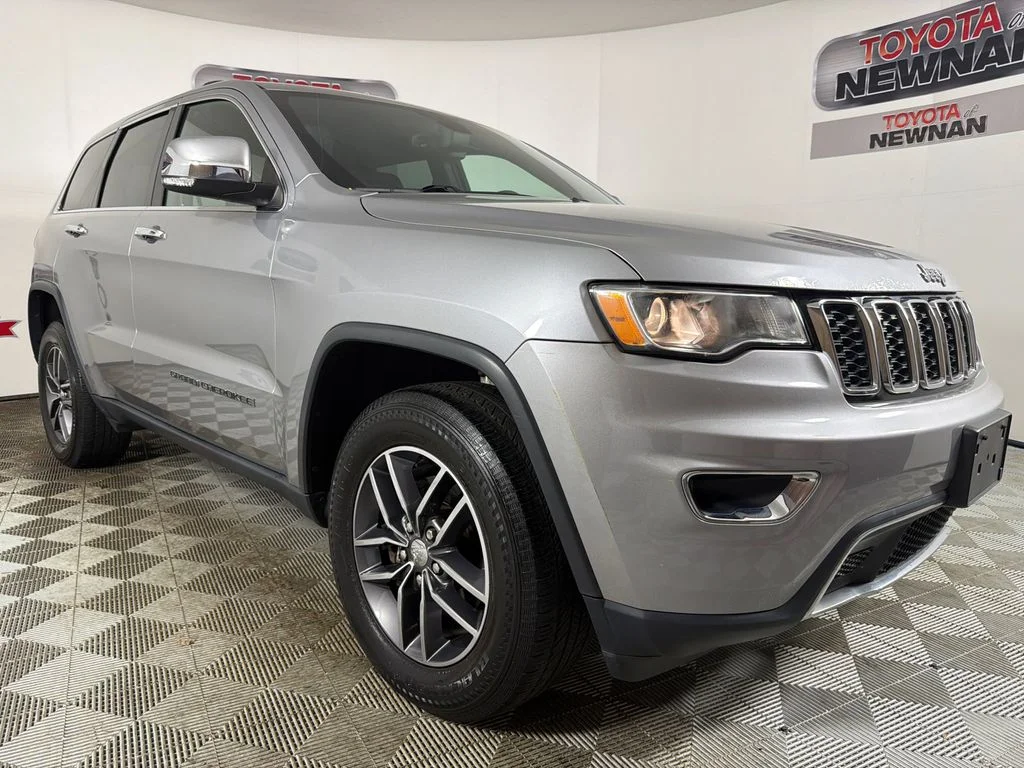 2017 Jeep Grand Cherokee Limited 4WD's photo