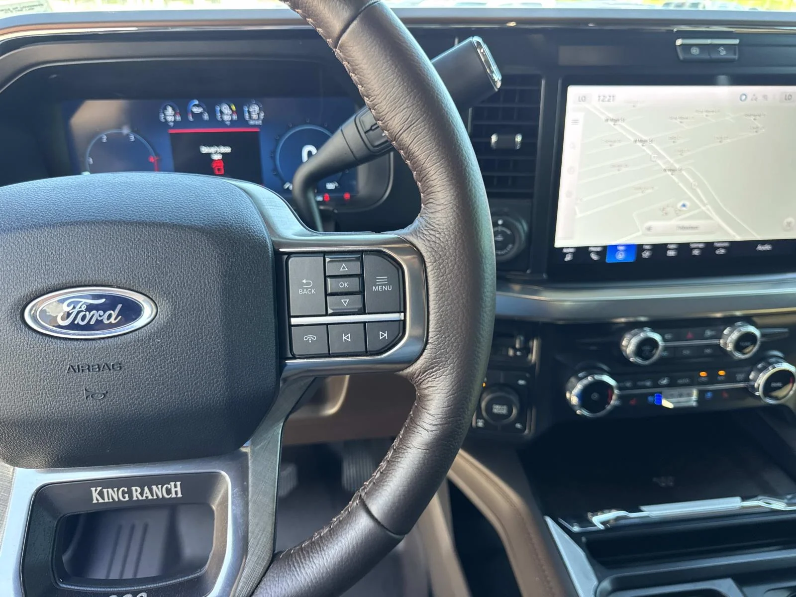 Used 2026 STAR WHITE METALLIC TRI-COAT Ford King Ranch image 24