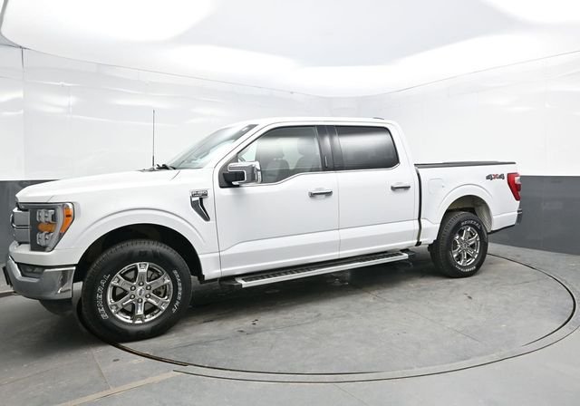 Used 2023 White Ford Lariat image 3
